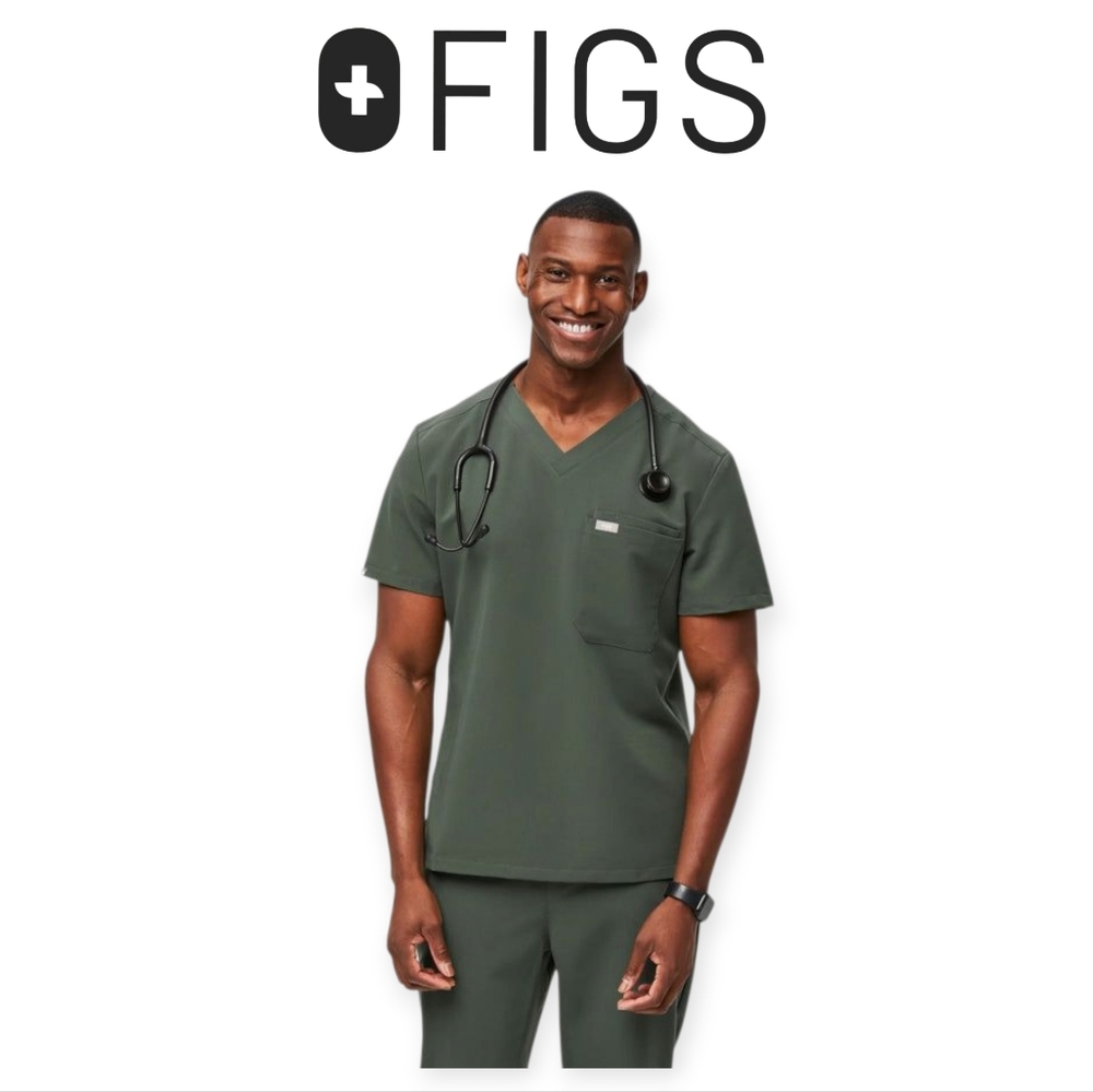 Figs Leon Pocketed Scrub Top size M EUC in moss